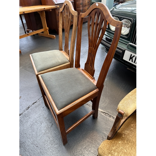18 - Pair of Antique Dining Chairs in Hepplewhite Style...