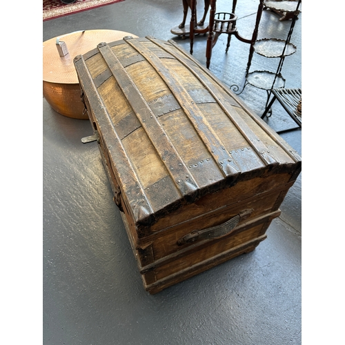 53 - Antique Dome Top Steamer Trunk - 87 x 48 x 65cm  - top is separate to bottom - hinges need attention...