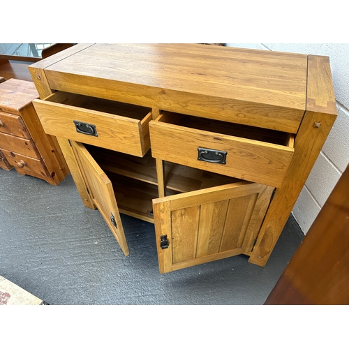 112 - Solid Oak Sideboard/Dresser Base - 109 x 50 x 86cm...
