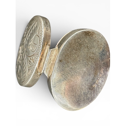 32 - Engraved Silver Pill Box, Fully Hallmarked London 1989. 5.5g...
