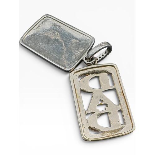 51 - 925 Silver Pendant with Gold Plated 'Dad' Detail....