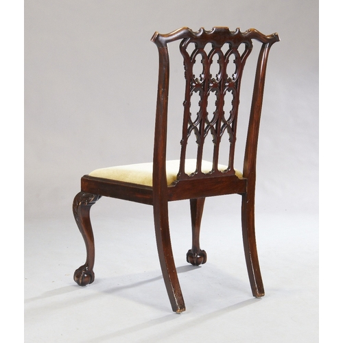 152 - A pair of Victorian mahogany side chairs, of George III style, last quarter 19th century, with pierc... 