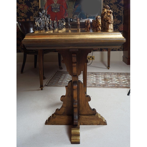 18 - CHESS TABLE AND 30 ANIMALIA AND FIGURAL PIECES