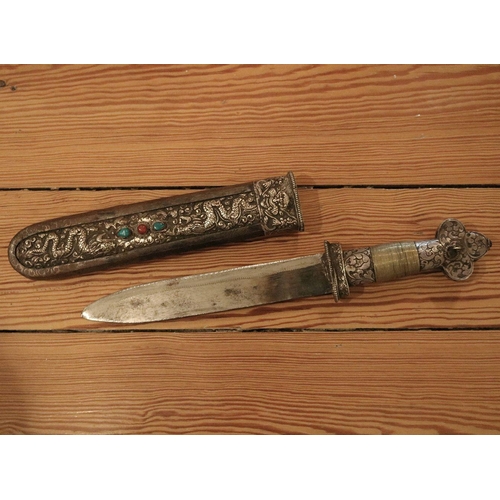 229 - SINO-TIBETAN DAGGER