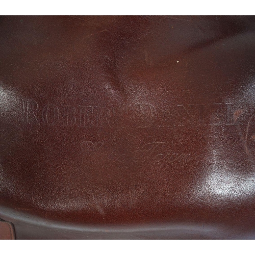 314 - ROBERT DANIEL LEATHER WEEKEND BAG