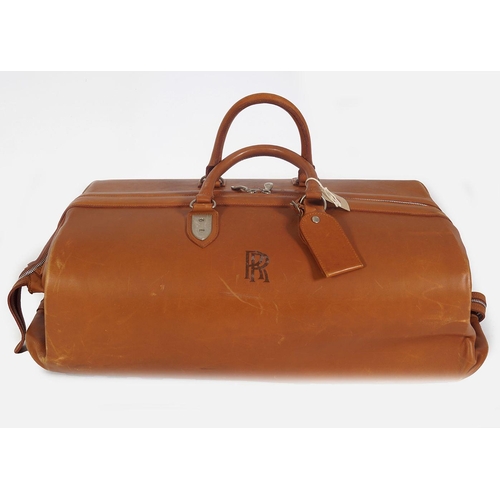 315 - SUITE OF 8 ROLLS ROYCE TRAVEL LUGGAGES