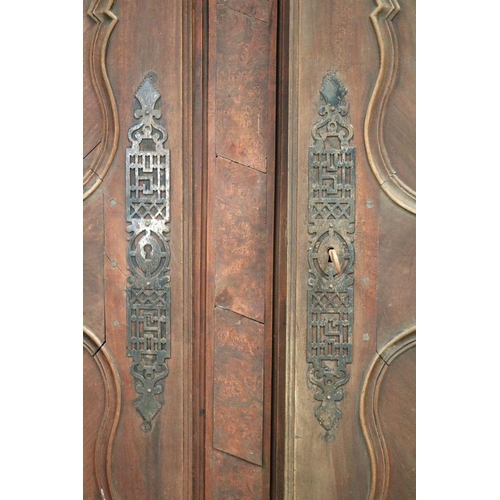 437 - 19TH-CENTURY FRENCH WALNUT ARMOIRE