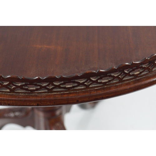 507 - IRISH 18TH-CENTURY PERIOD MAHOGANY SILVER TABLE