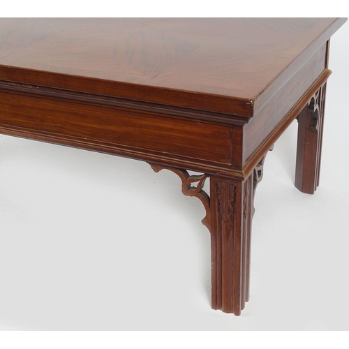 520 - LARGE 19TH-CENTURY MAHOGANY COFFEE TABLE