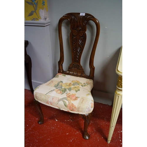 528 - PAIR OF GEORGE I WALNUT SIDE CHAIRS, CIRCA 1710