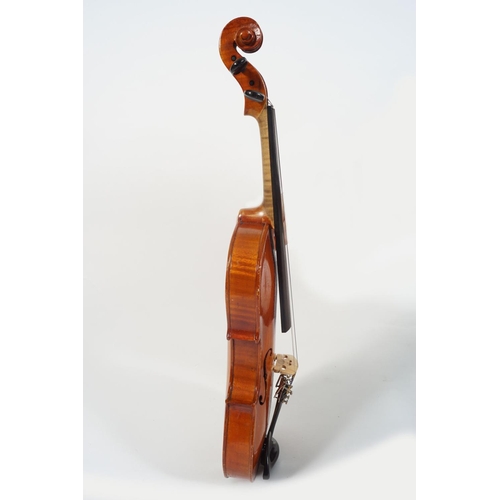 540 - 19TH-CENTURY FRENCH VIOLIN