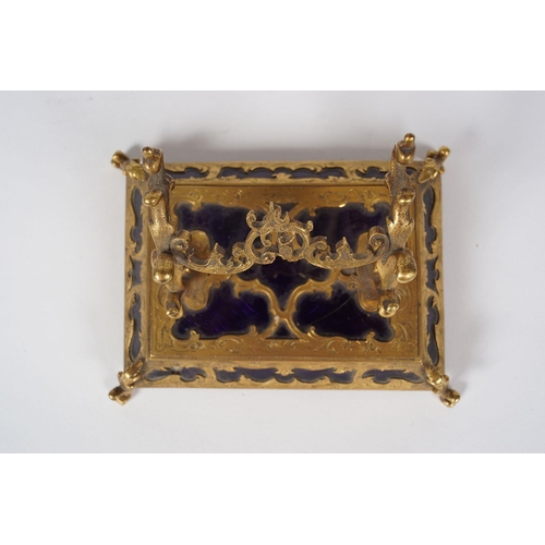 133 - 19TH-CENTURY D.H. JAMES HOWELL PEN STAND