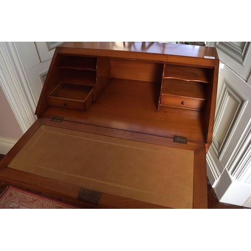 167 - ROCHE BOBOIS DESIGNER BUREAU