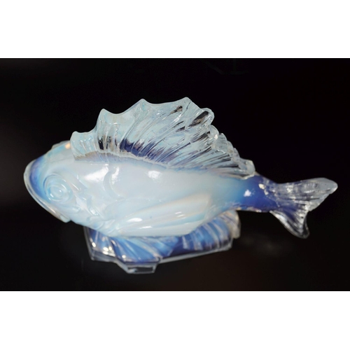 169 - ART GLASS SCULPTURE