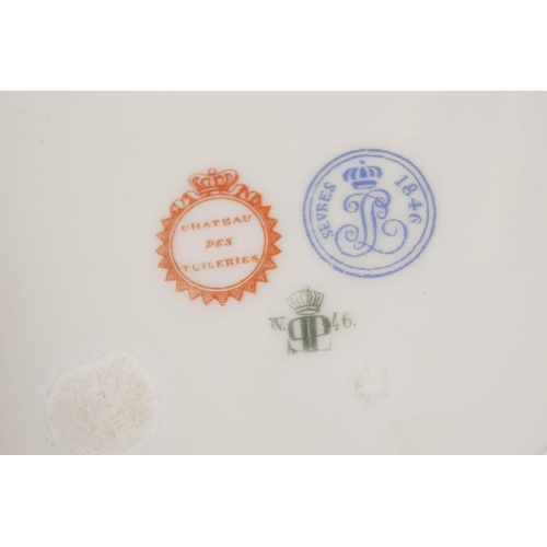 173 - 19TH-CENTURY SÈVRES CABINET PLATE