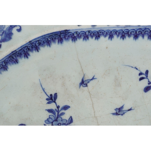 174 - 18TH-CENTURY CHINESE BLUE AND WHITE PLATTER