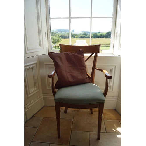 177 - DESIGNER ROCHE BOBOIS DINING SUITE