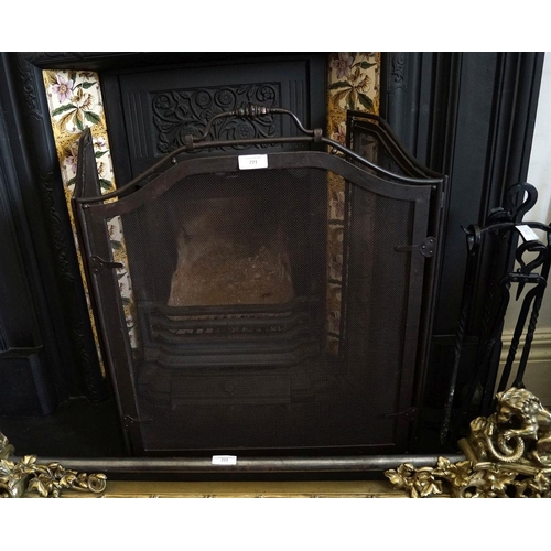 Lot 221       
