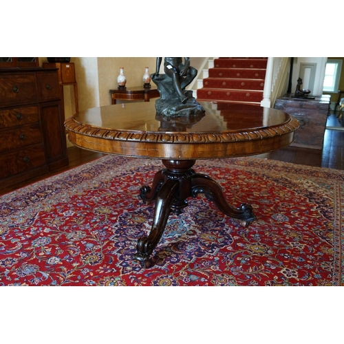 31 - WILLIAMS & GIBTON CENTRE TABLE (1830-1844)