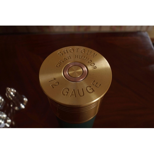 93 - SHOTGUN CARTRIDGE CIGAR HUMIDOR