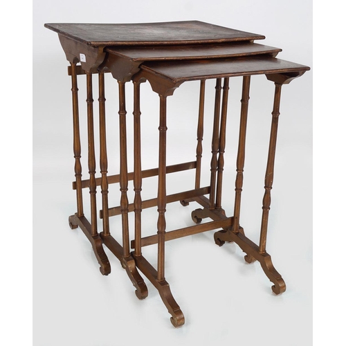 100 - 19TH-CENTURY VERNIS MARTIN NEST OF 3 TABLES