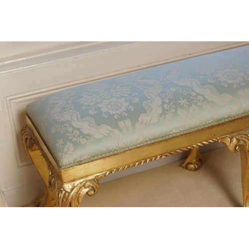 121 - CARVED GILTWOOD CHIPPENDALE STYLE WINDOW SEAT