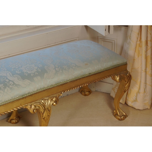 121 - CARVED GILTWOOD CHIPPENDALE STYLE WINDOW SEAT