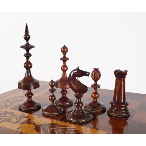 97 - 19TH-CENTURY KILLARNEY ARBUTUS CHESS SET