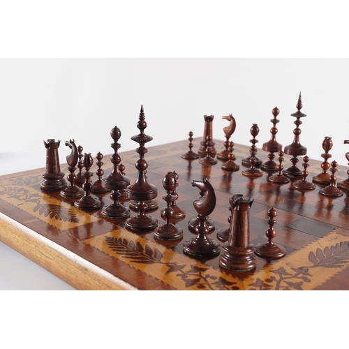 97 - 19TH-CENTURY KILLARNEY ARBUTUS CHESS SET