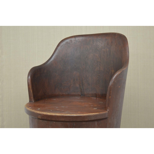 2 - 19TH-CENTURY IRISH TUB CHAIR