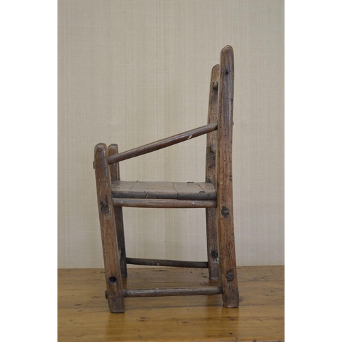 22 - 19TH-CENTURY CHILD'S HEDGE CHAIR