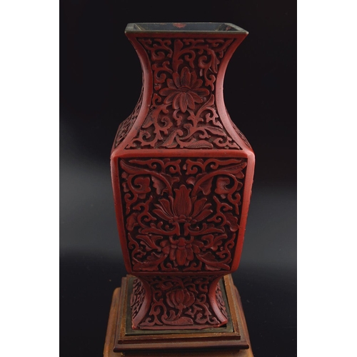 144 - CHINESE QING PERIOD CINNABAR LACQUERED VASE