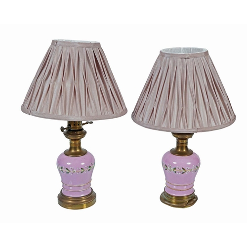 180 - PAIR OF PORCELAIN AND BRASS TABLE LAMPS