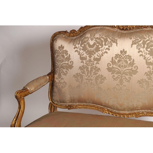 256 - 19TH-CENTURY CARVED GILTWOOD SETTEE