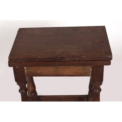 385 - 18TH-CENTURY OAK FOLDING TABLE