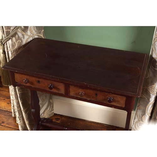 433 - 19TH-CENTURY MAHOGANY SIDE TABLE