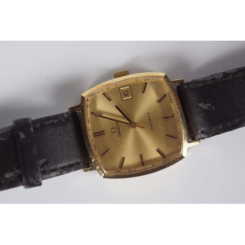 444 - 18 CT. GOLD GENT'S OMEGA WATCH