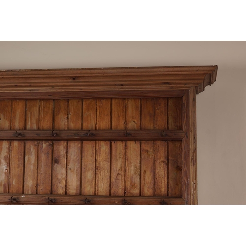 469 - 19TH-CENTURY PINE DRESSER