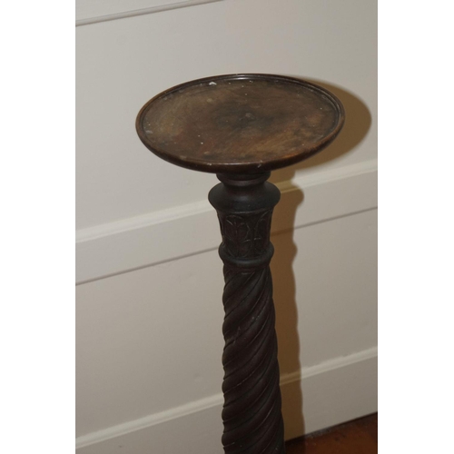 547 - 19TH-CENTURY MAHOGANY TORCHERE