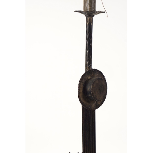 601 - METAL SCULPTED GUITAR STEMMED STANDARD LAMP