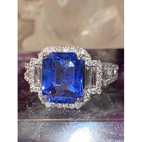 251 - 18CT. WHITE GOLD NATURAL CEYLON SAPPHIRE RING