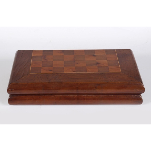 28 - KILLARNEY-WARE ARBUTUS & YEW WOOD CHESS BOARD