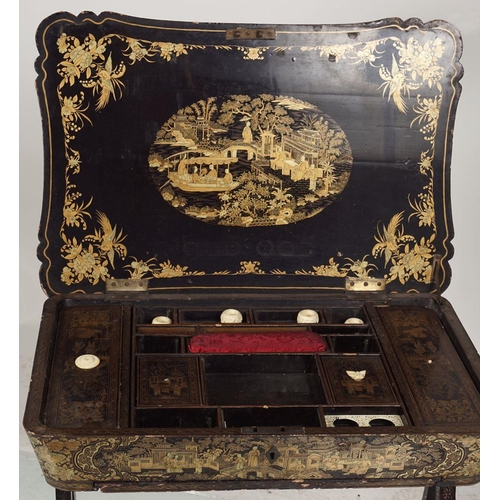 336 - 19TH-CENTURY CHINESE LACQUERED EXPORT TABLE