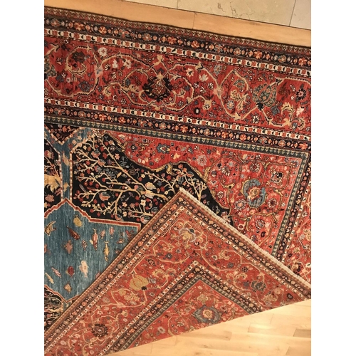 467 - 20TH-CENTURY SAROUGH FEREHAN DESIGN CARPET