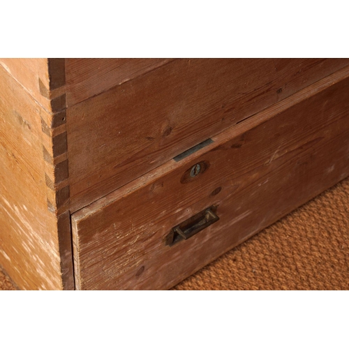 479 - 19TH-CENTURY PINE MILITARY TRUNK