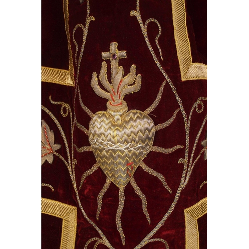 92 - 19TH-CENTURY PURPLE VELVET CHASUBLE