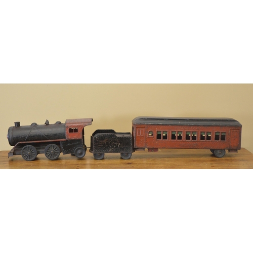 122 - VINTAGE METAL MODEL OF A STEAM ENGINE