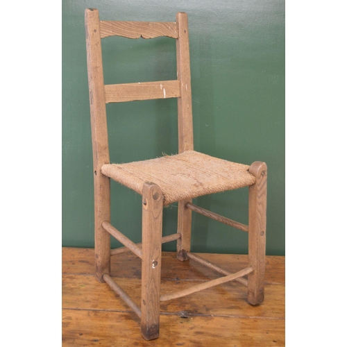 171 - 19TH-CENTURY IRISH VERNACULAR SÚGÁN CHAIR