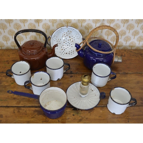 287 - ASSORTED COLLECTION OF TEN ITEMS OF ENAMEL WARE