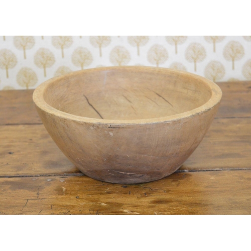 304 - IRISH VERNACULAR TURNED SYCAMORE BUTTER BOWL